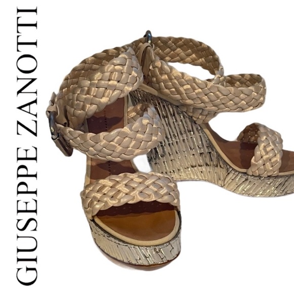 Giuseppe Zanotti Braided Heels Cream with Shiny Silver Heel - Picture 1 of 7
